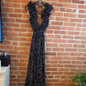 Fate Black Floral Backless Dress